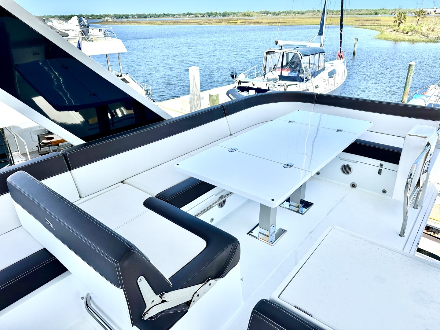 2022 Galeon 500 FLY - Image 35