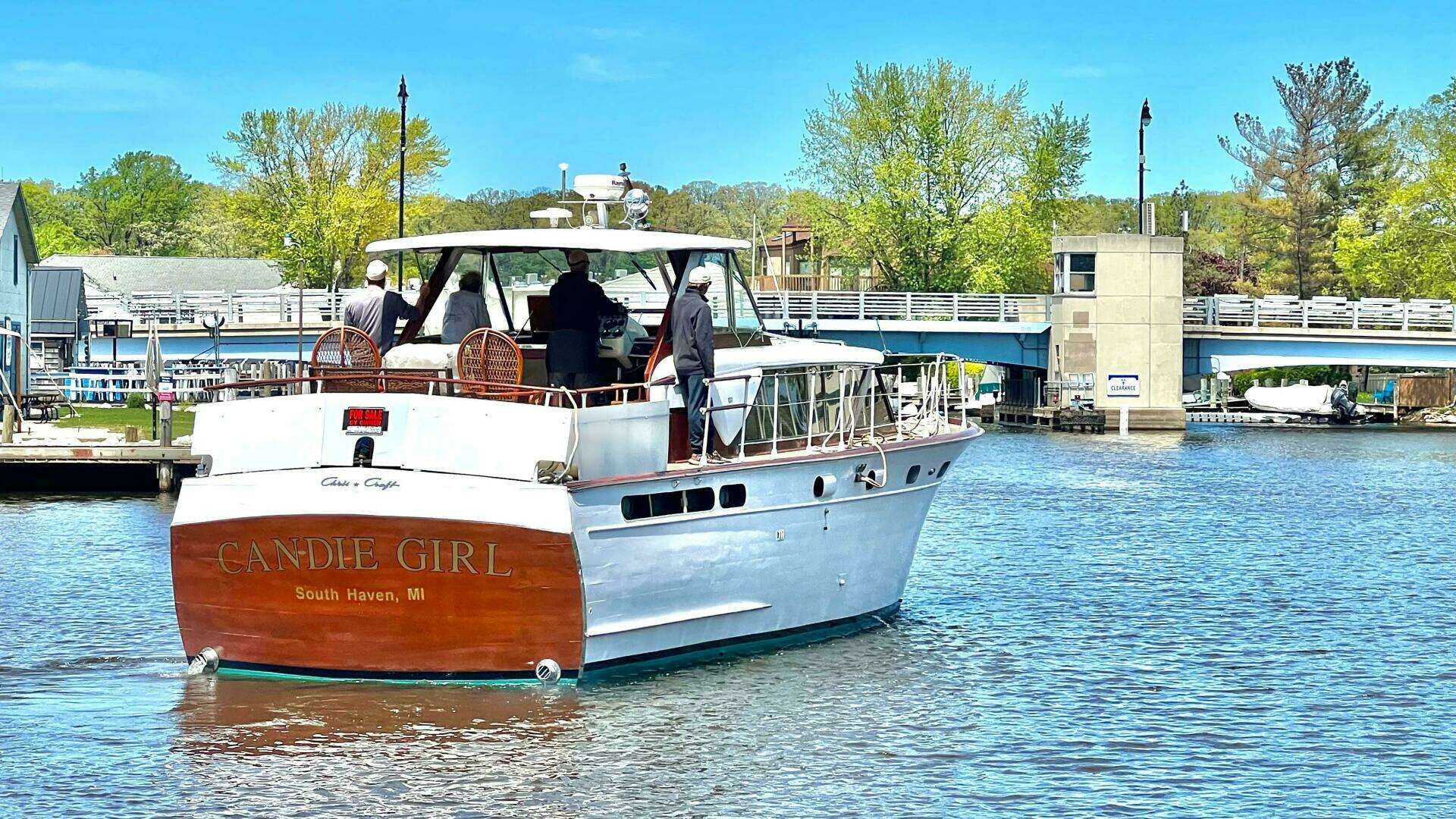 1960 Chris-Craft 45 Constellation - Image 3