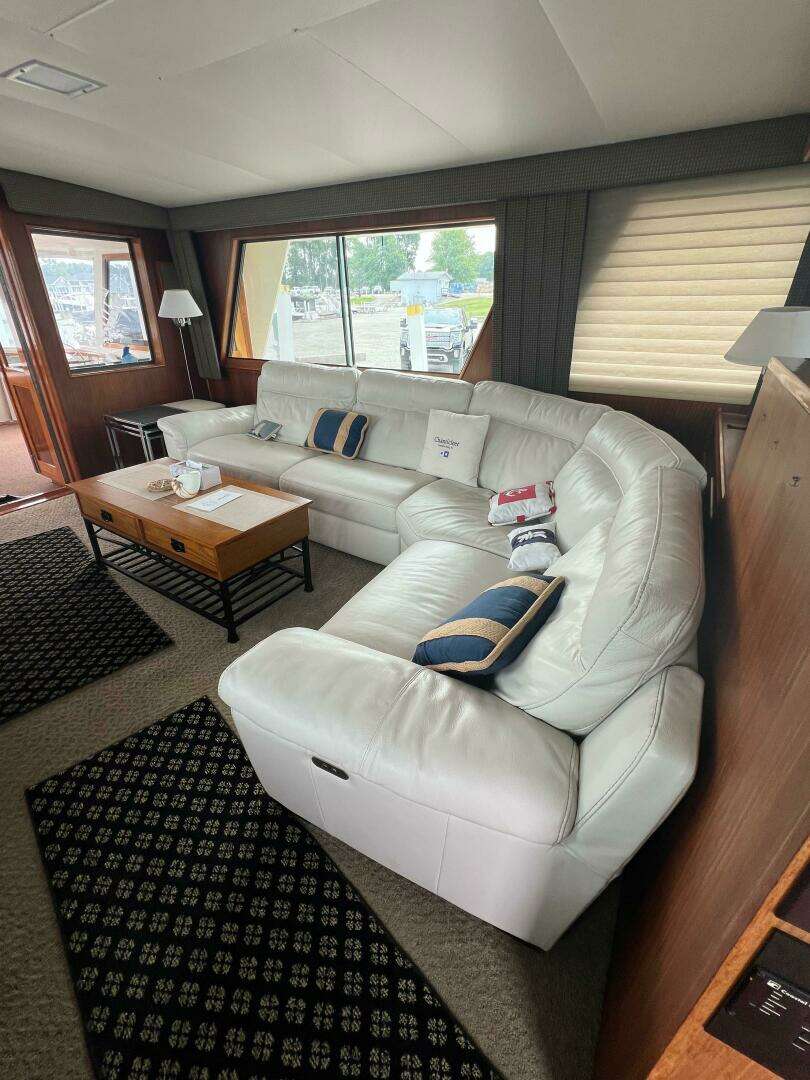 1984 Hatteras 61 CPMY - Image 55