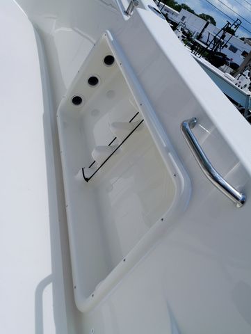 2027 Bulls Bay 230 Center Console - 39