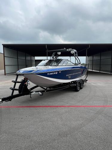 2015 Nautique Super Air Nautique G21