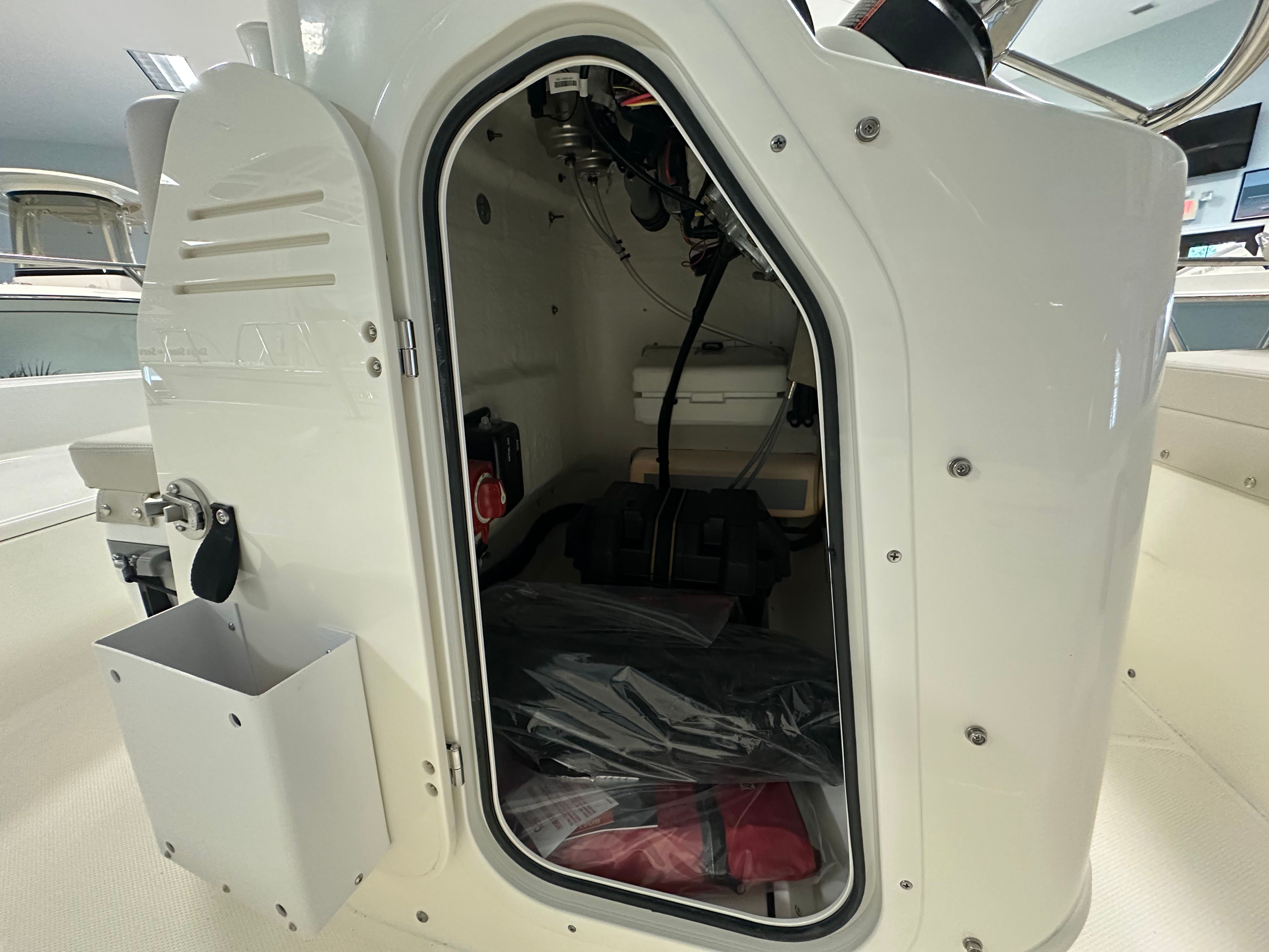 2026 Boston Whaler 150 Montauk - 12
