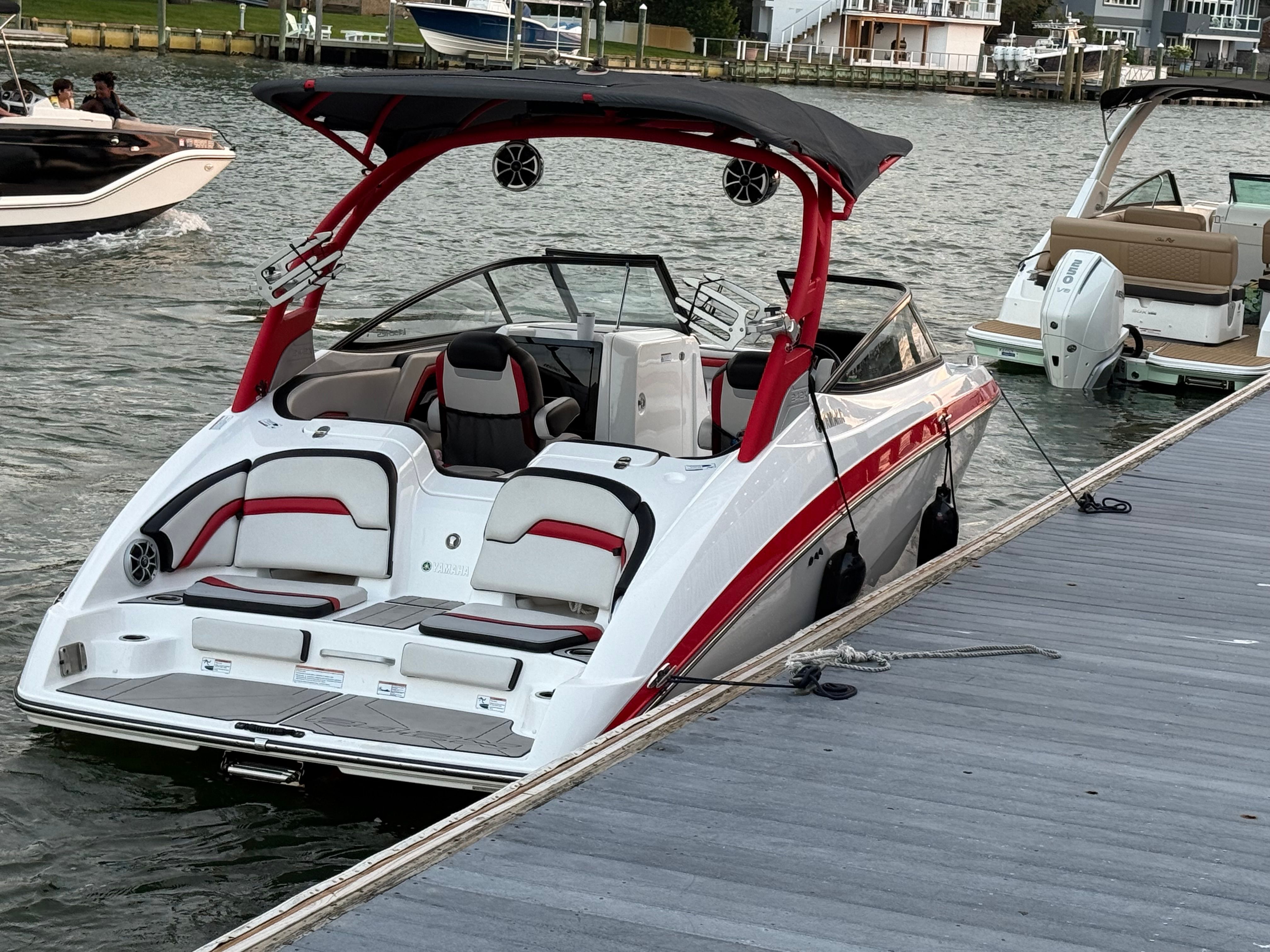 2020 Yamaha Boats 242X