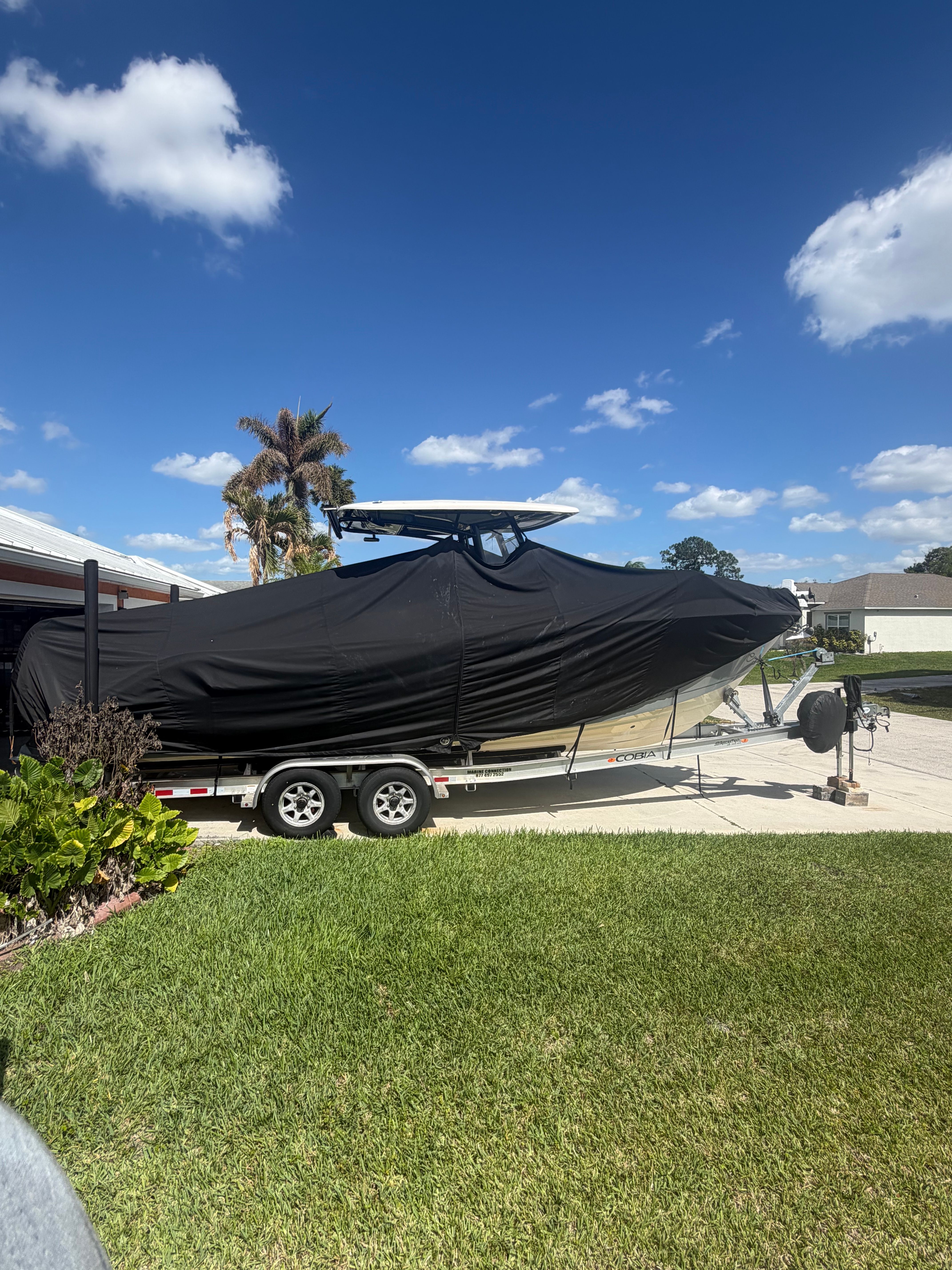 2020 Cobia 280 Center Console - 6