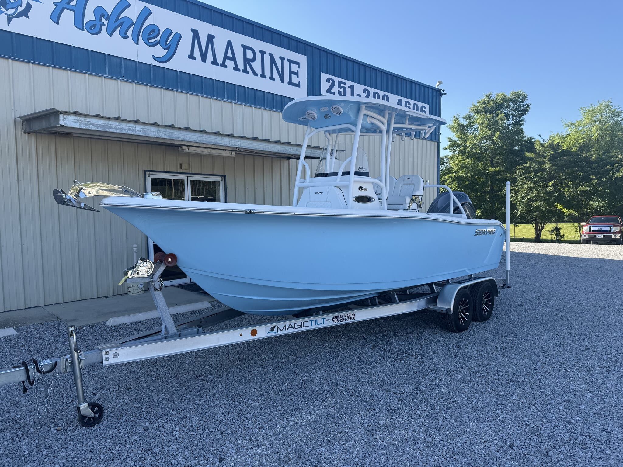 2024 Sea Pro 222 Center Console