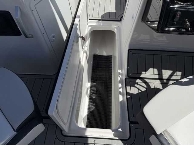 2026 Yamaha Boats 195S - 24