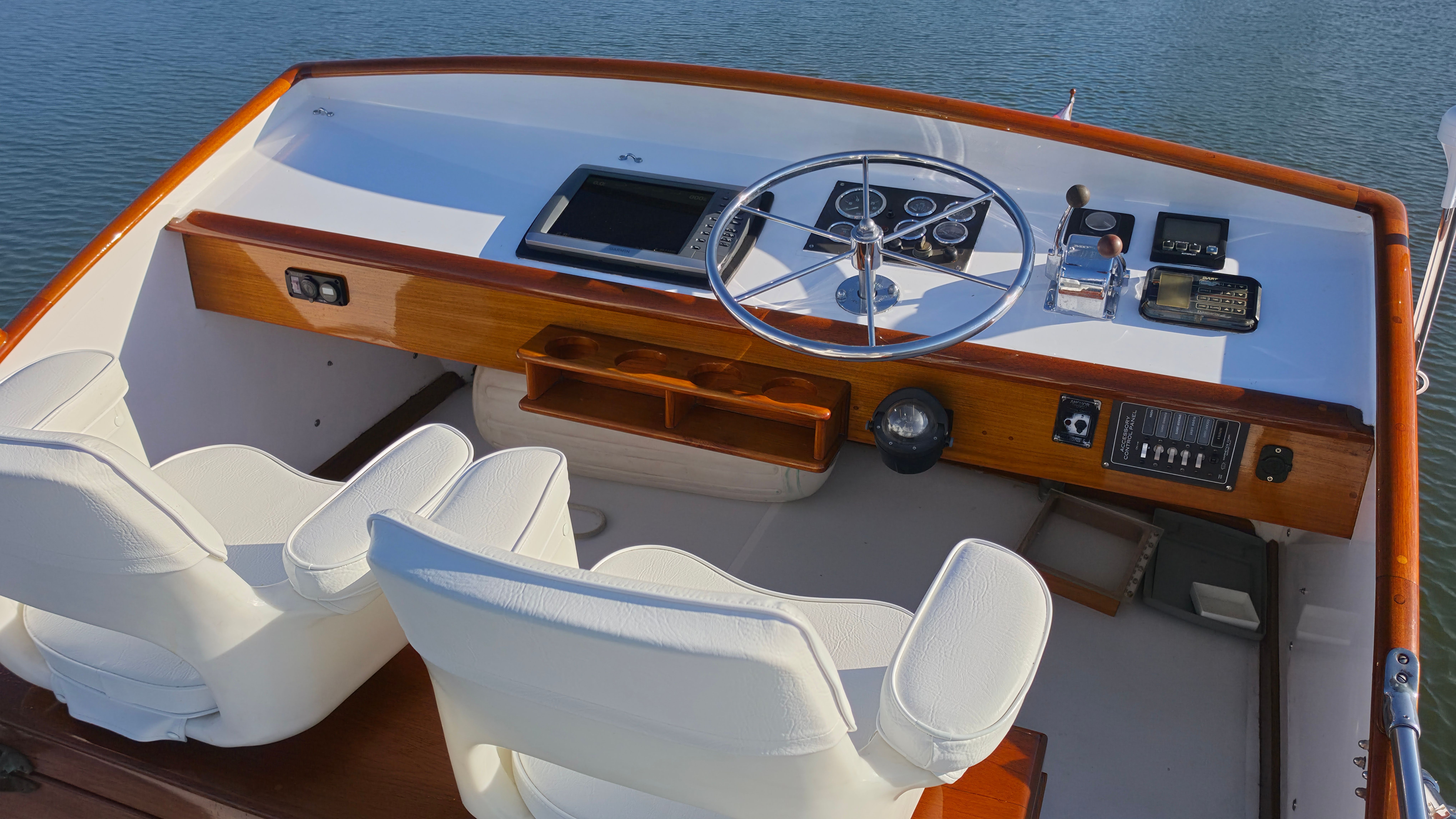 1989 Wilbur 34 - 21
