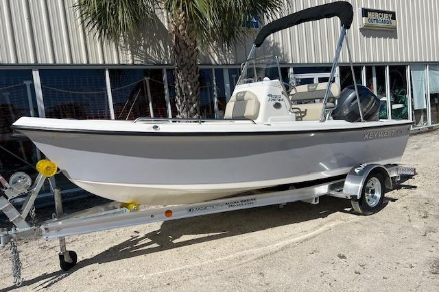 2026 Key West 1720 Center Console