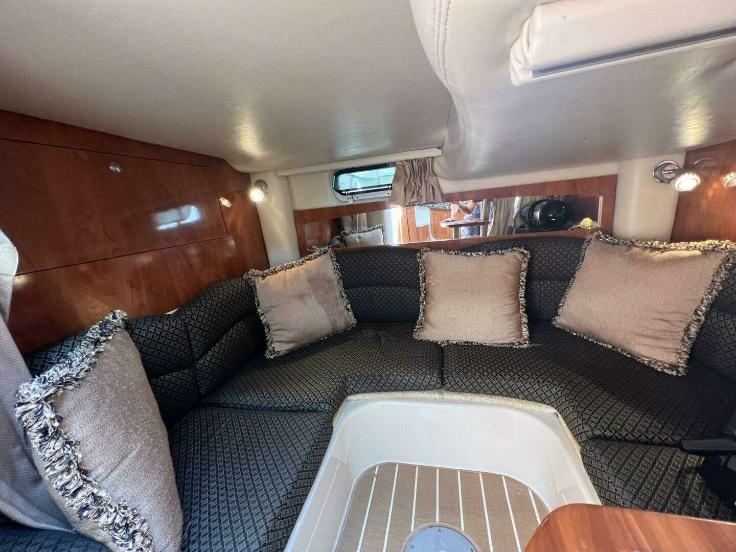 2006 Four Winns 318 Vista - Image 73