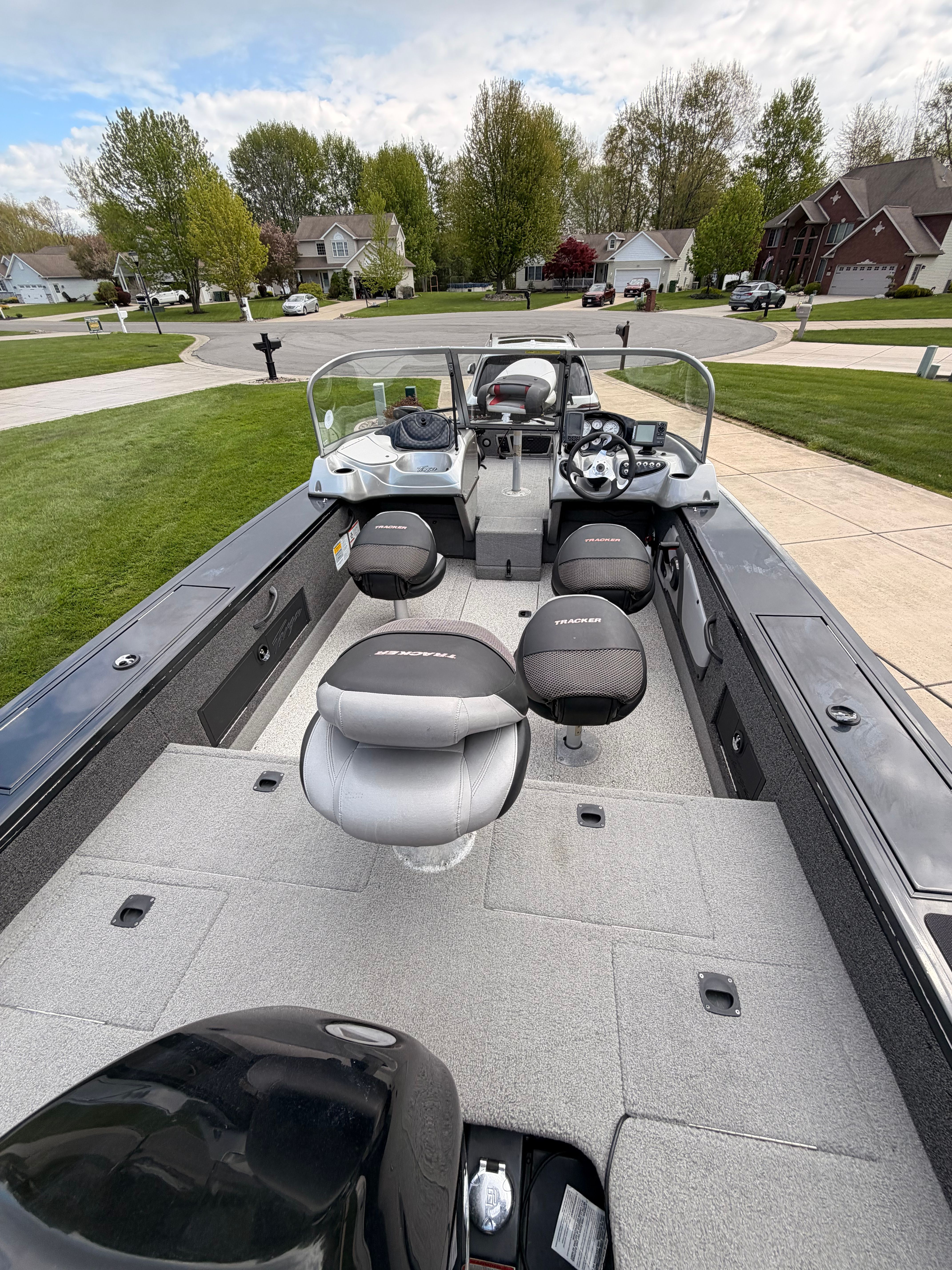 2013 Bass Tracker Targa V-18 WT