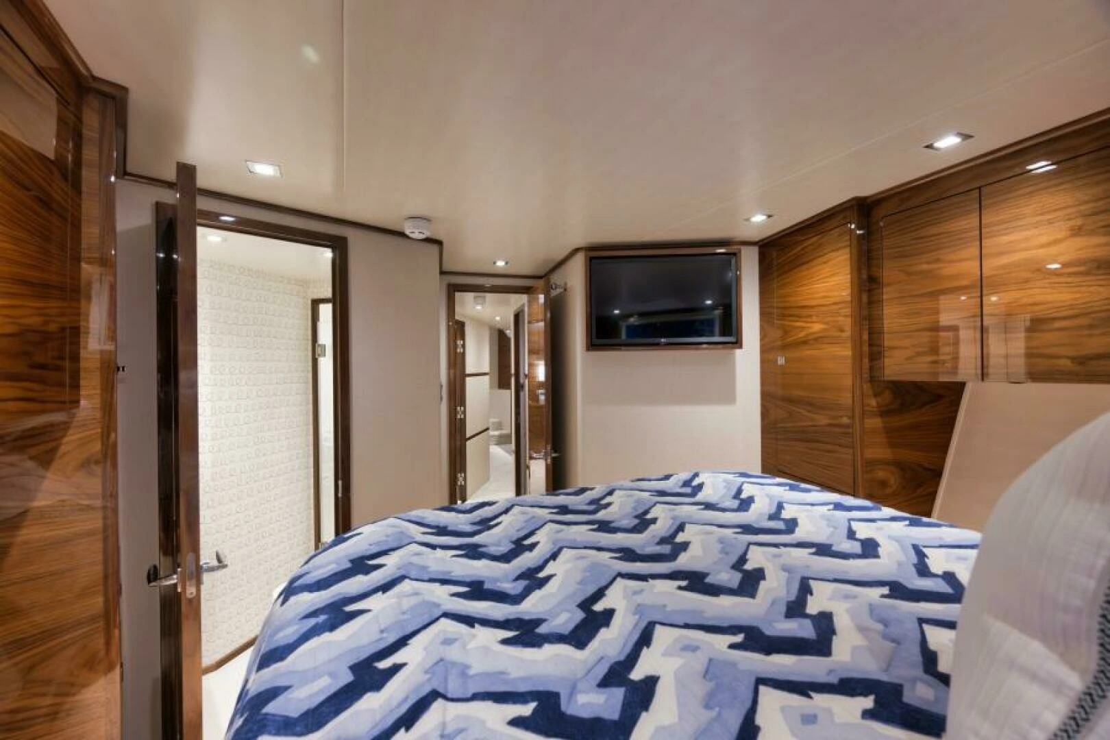 2024 Viking 68 Convertible - Image 34