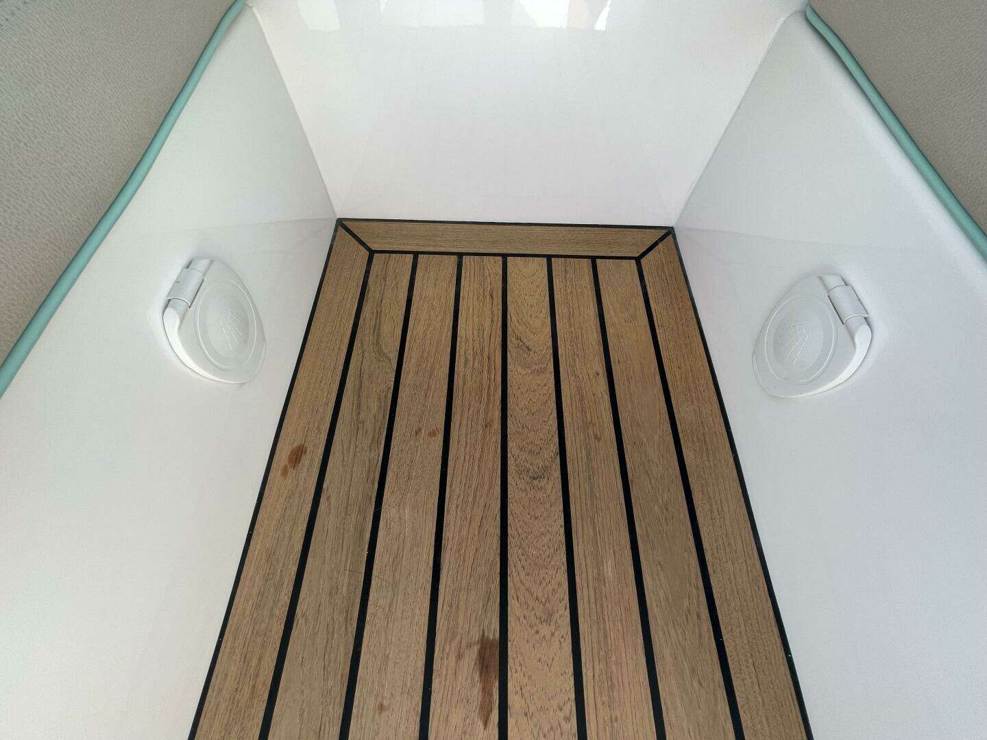 2026 Mag Bay 43 Center Console - Image 74