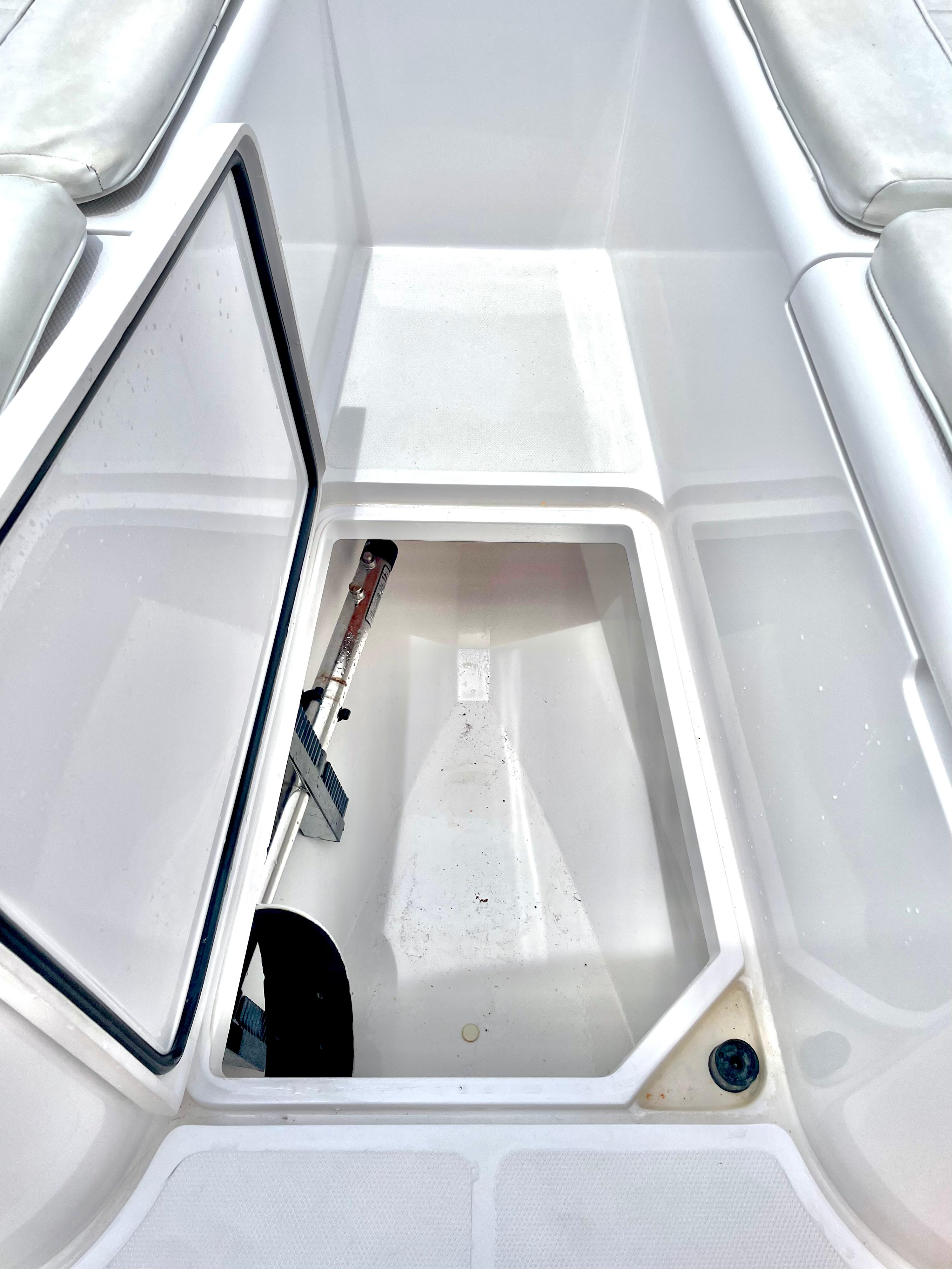 2008 Southport 26 Center Console - 43