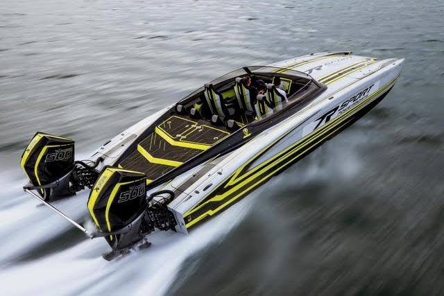 2027 R-Sport Powerboats 396 Cat
