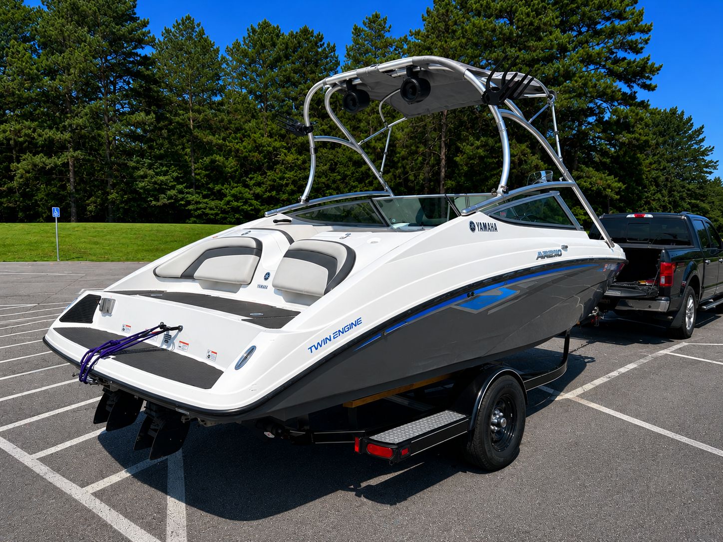 2015 Yamaha Boats AR210 - 5
