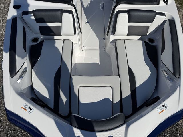 2026 Yamaha Boats 195S - 7