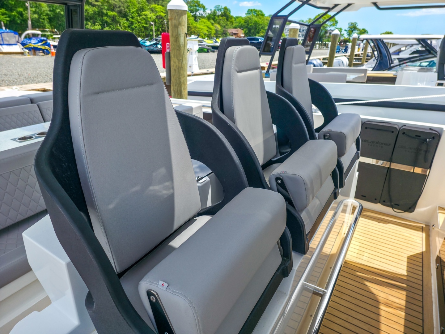 2026 De Antonio Yachts D32 - Image 24