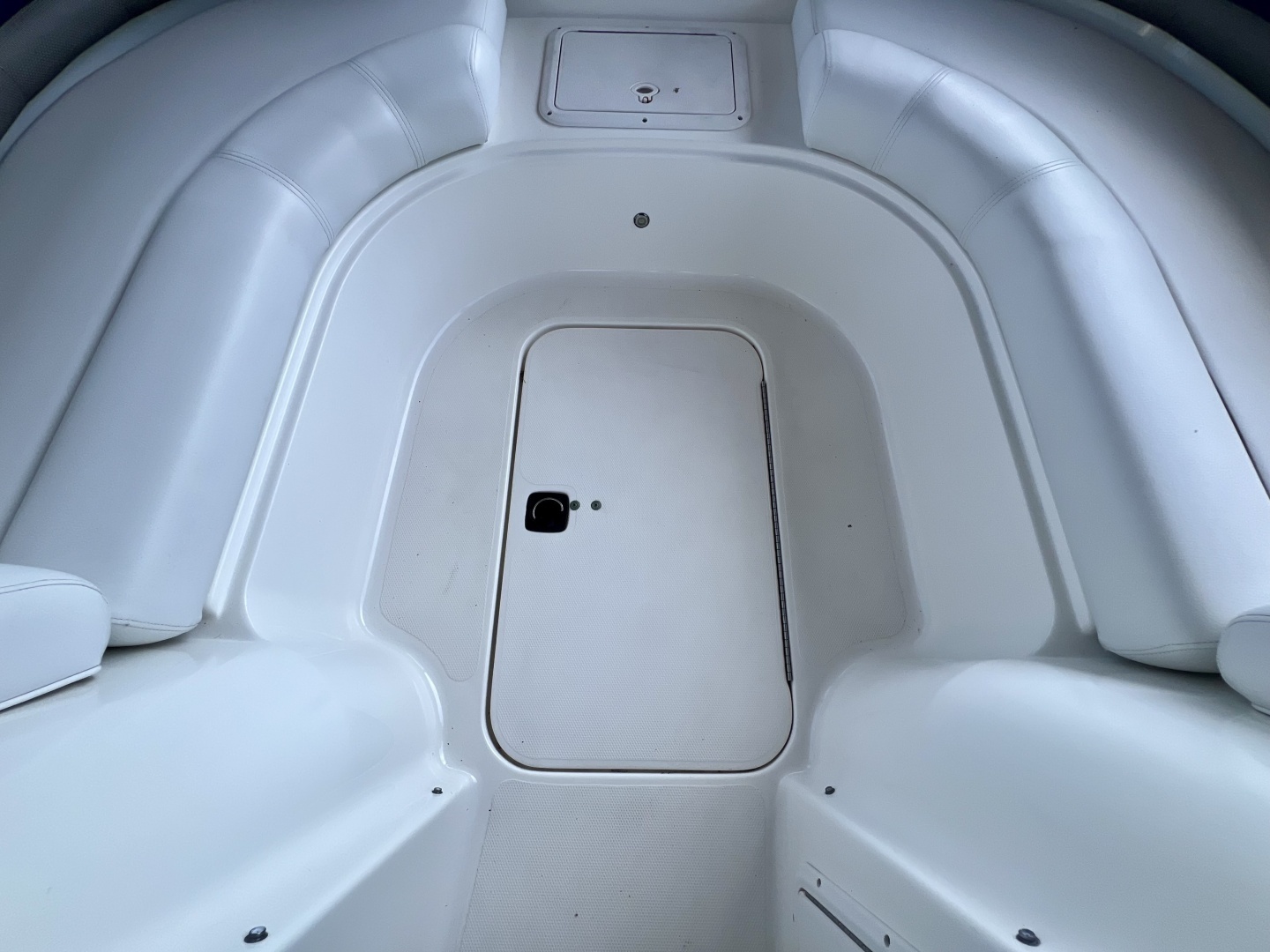 2013 Hurricane SunDeck 187 OB - Image 48