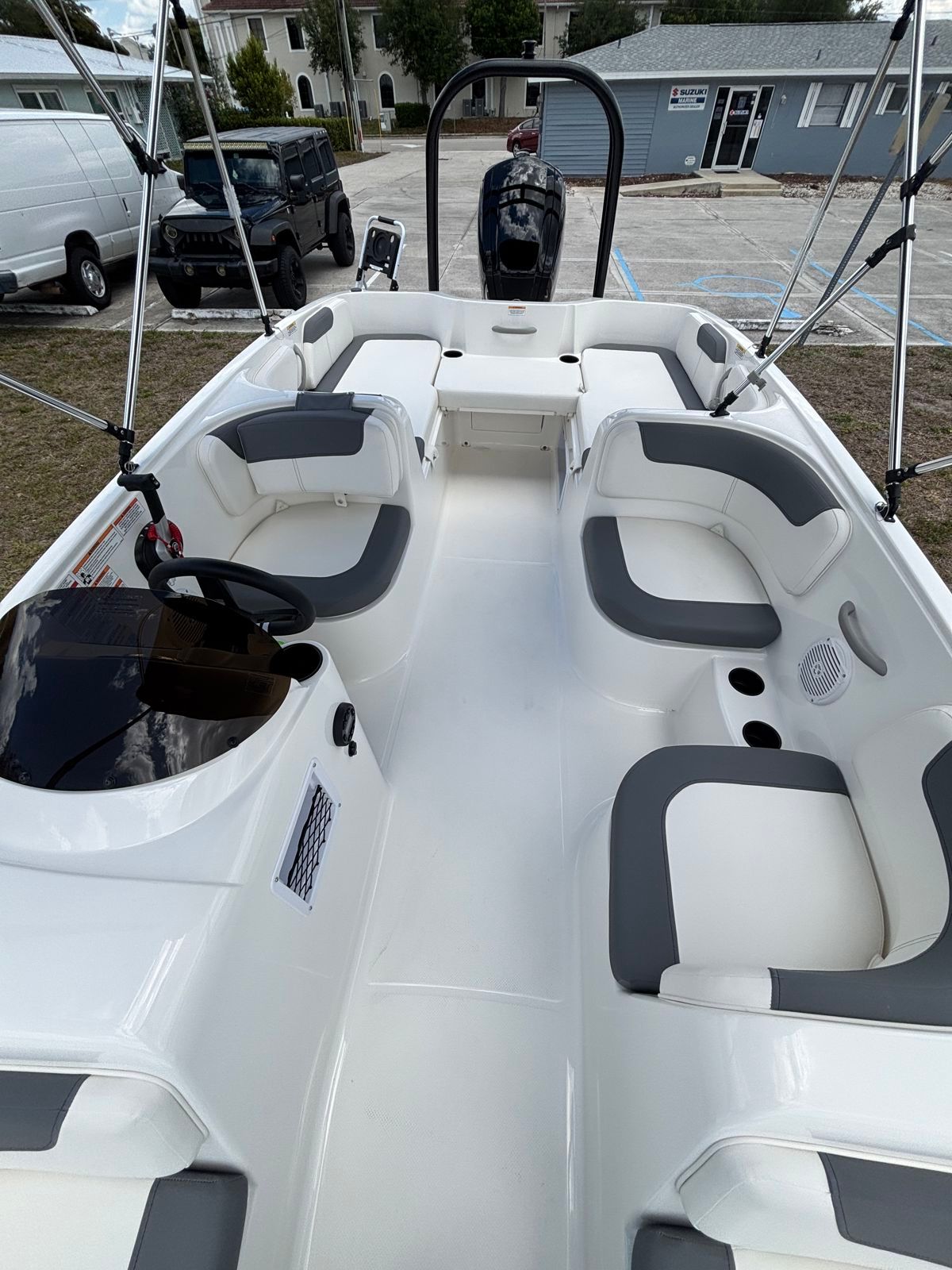 2026 Bayliner E18LE - 4