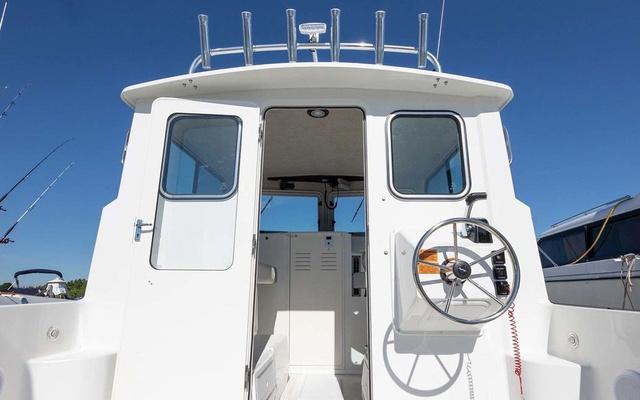 2025 Parker 2520 XLD Sport Cabin - 8