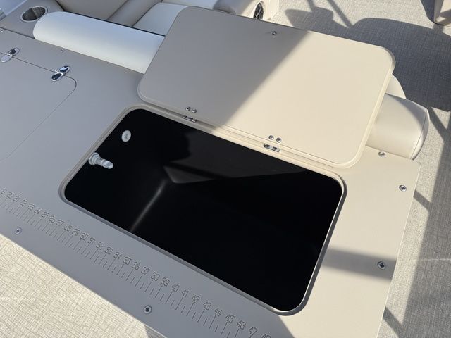 2026 Avalon Venture 85 - 23 FT Rear Fish - 19