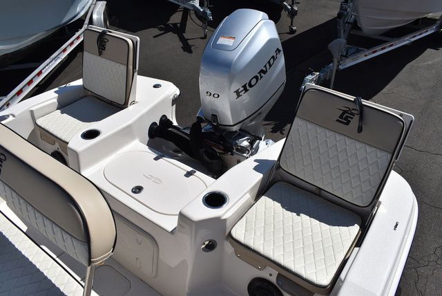 2022 Carolina Skiff 17 LS - 14