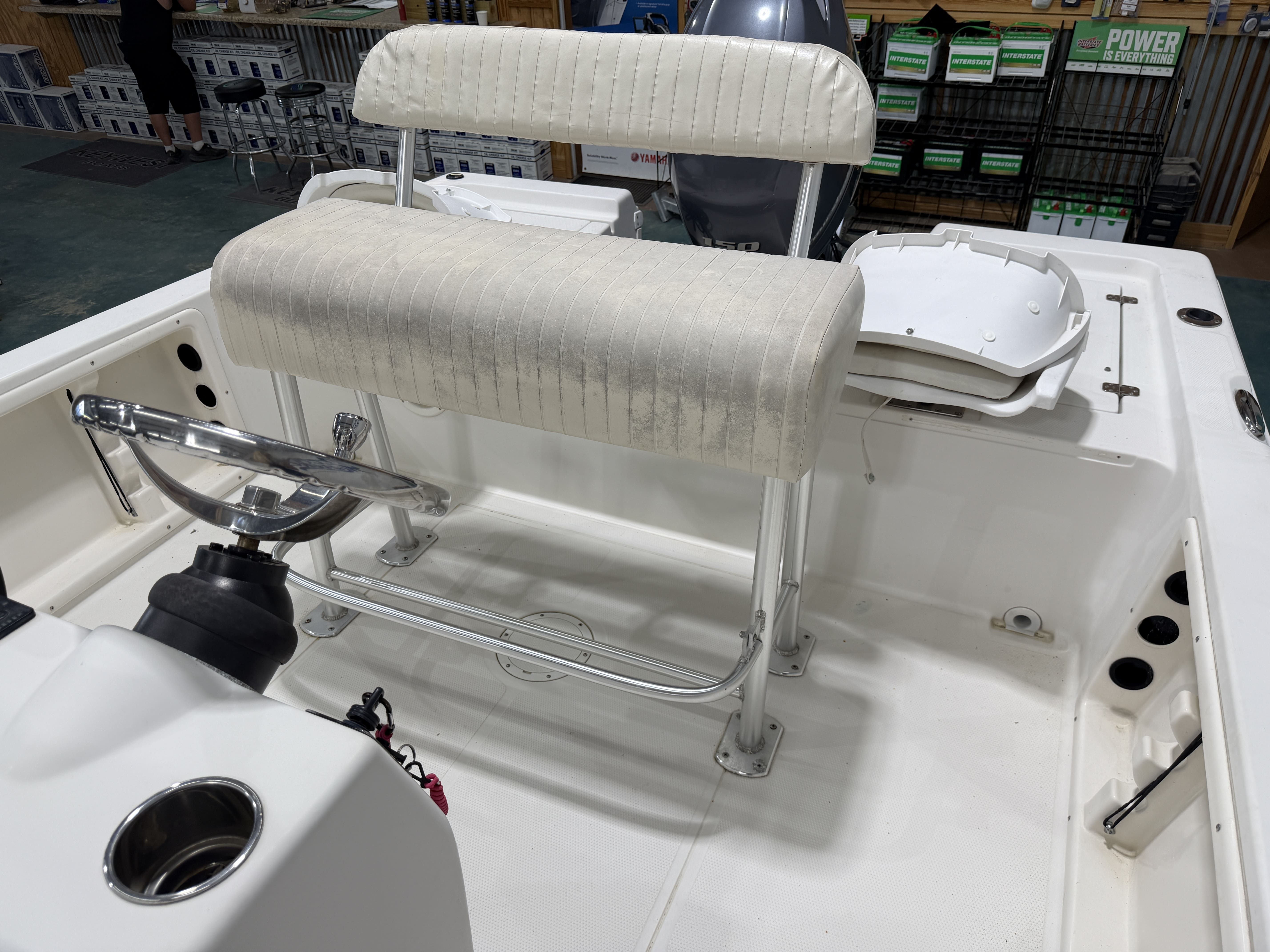 2013 Sailfish 2100CC BAY - 23