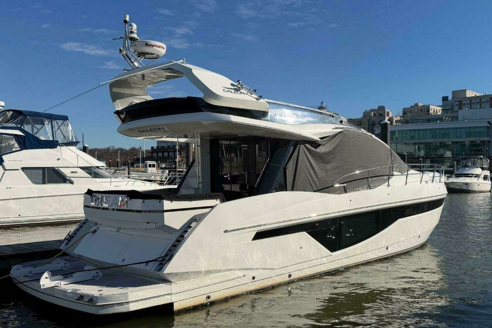 2019 Galeon 470 Sky - Image 2