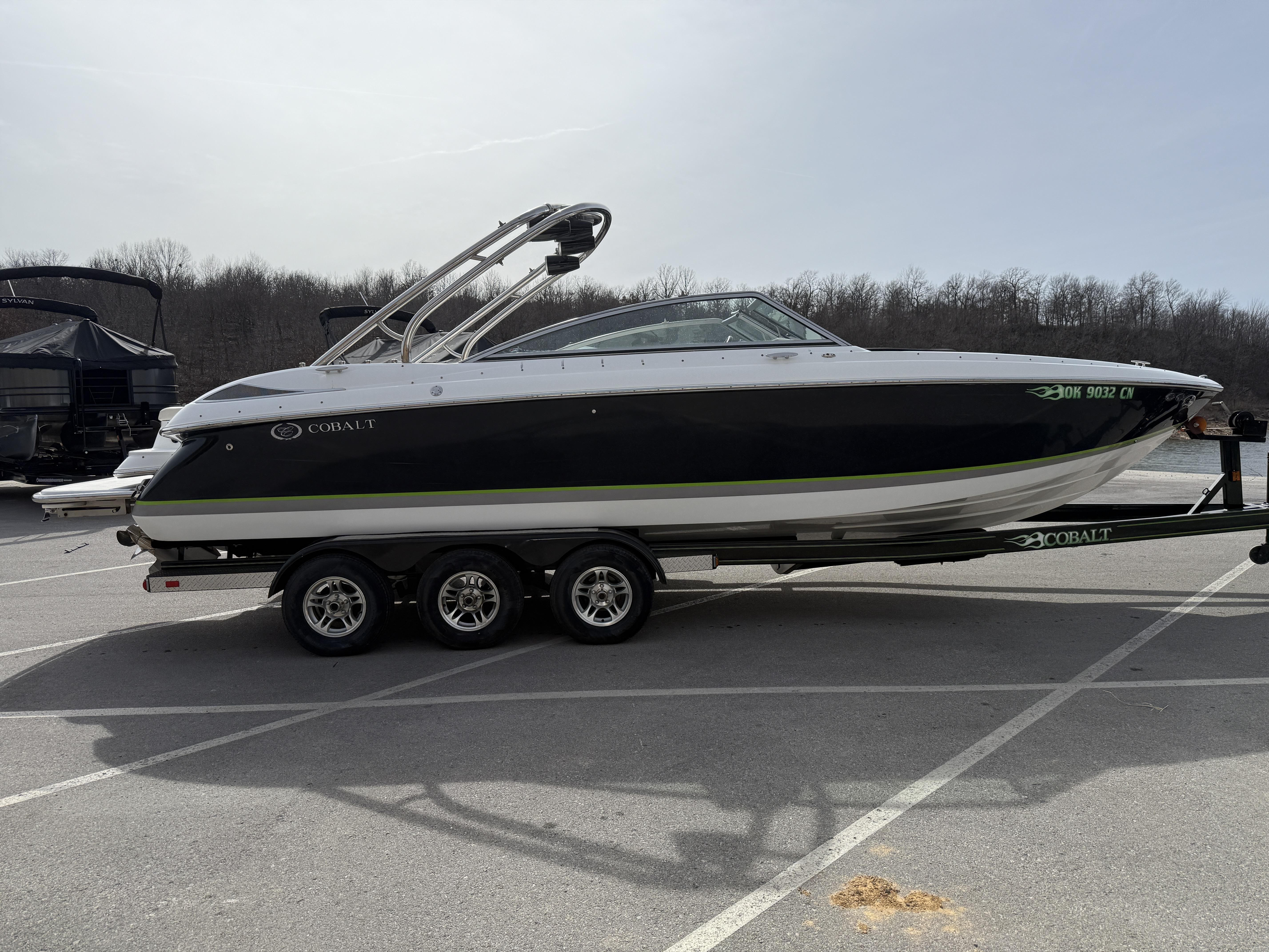 2006 Cobalt 272 - 3