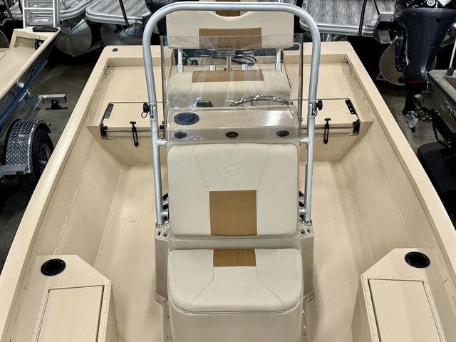 2025 G3 Bay 19 GX - 7