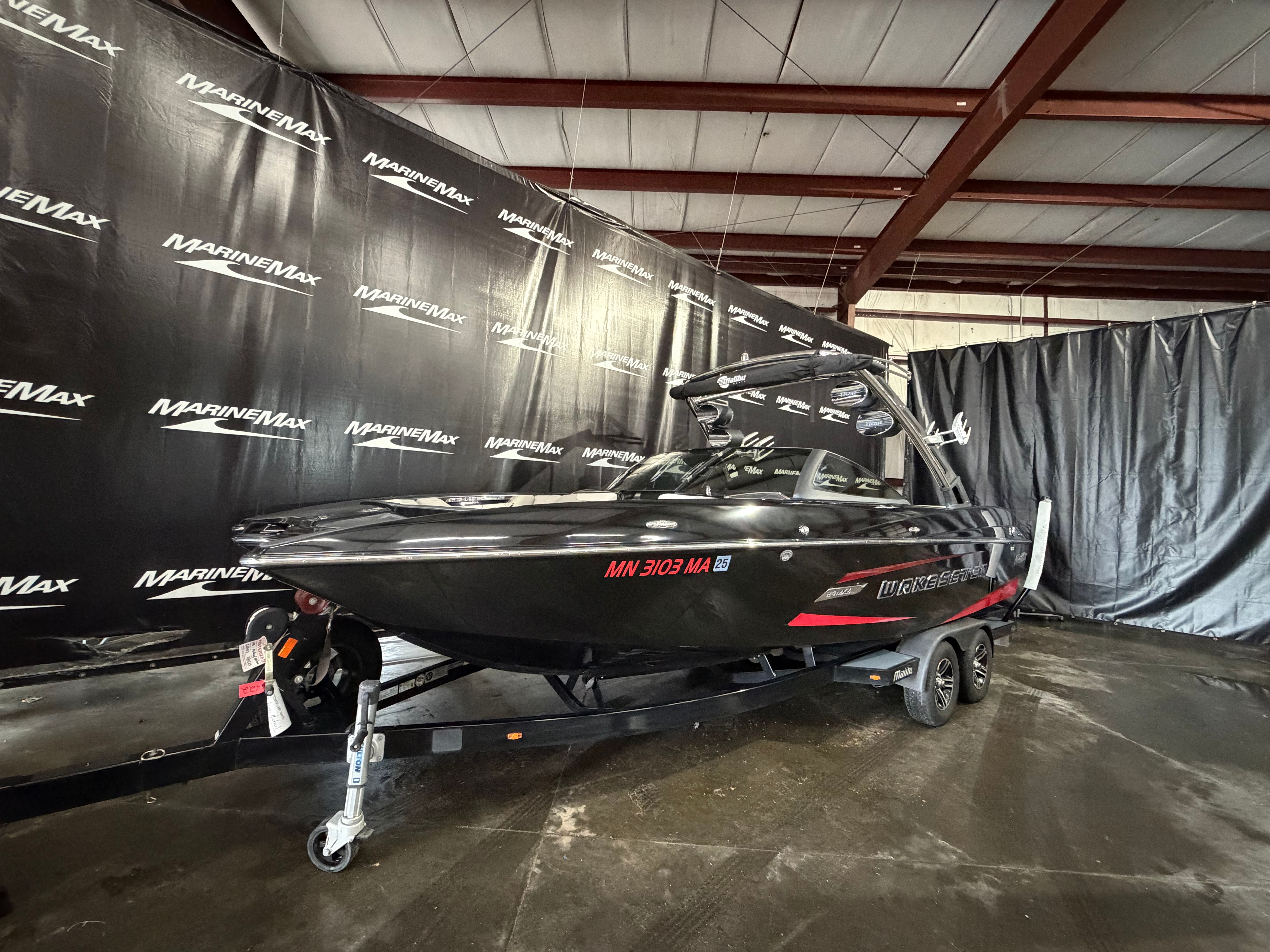 2014 Malibu Wakesetter 24 MXZ - 3