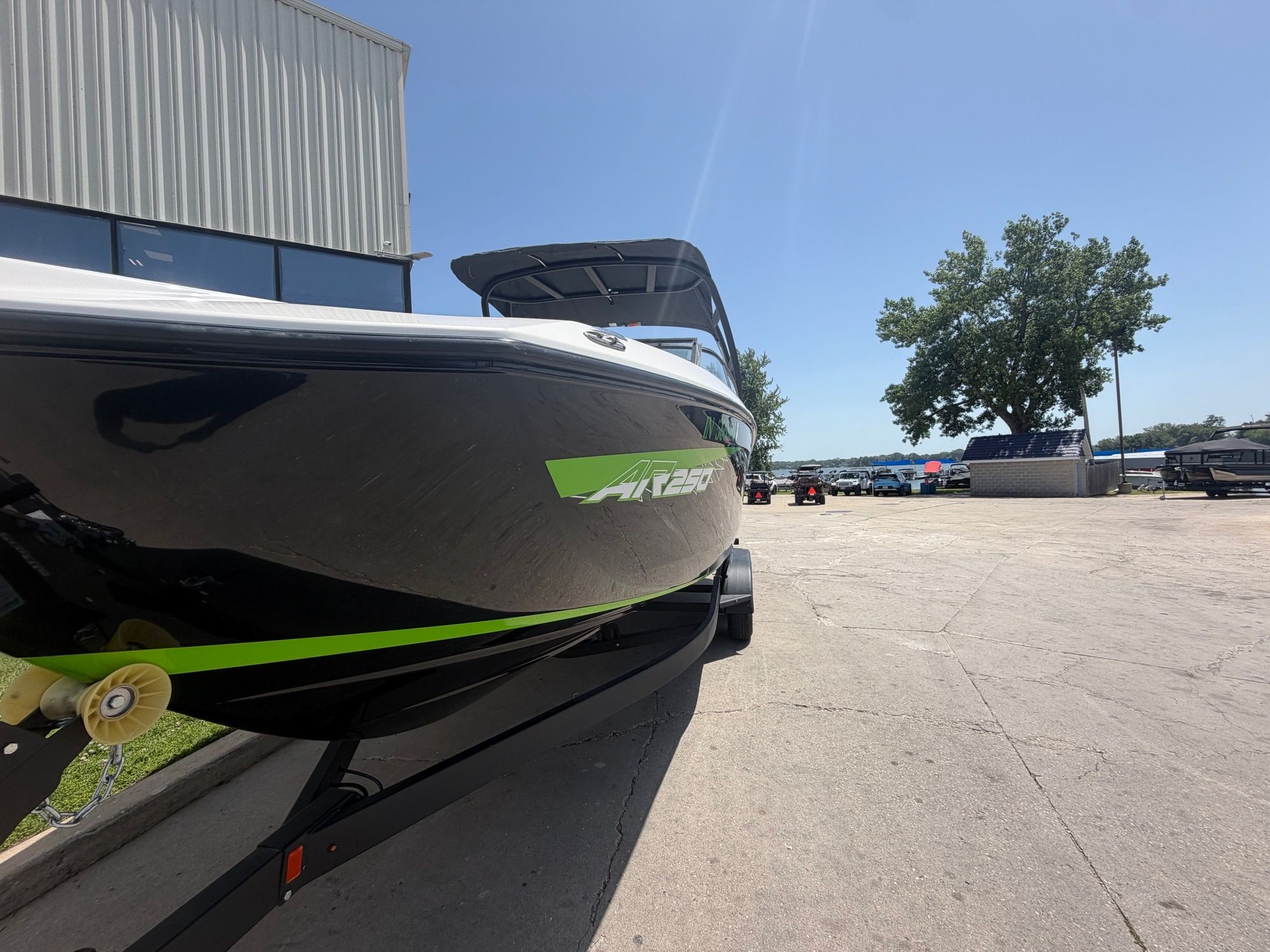 2021 Yamaha Boats AR250 - 2