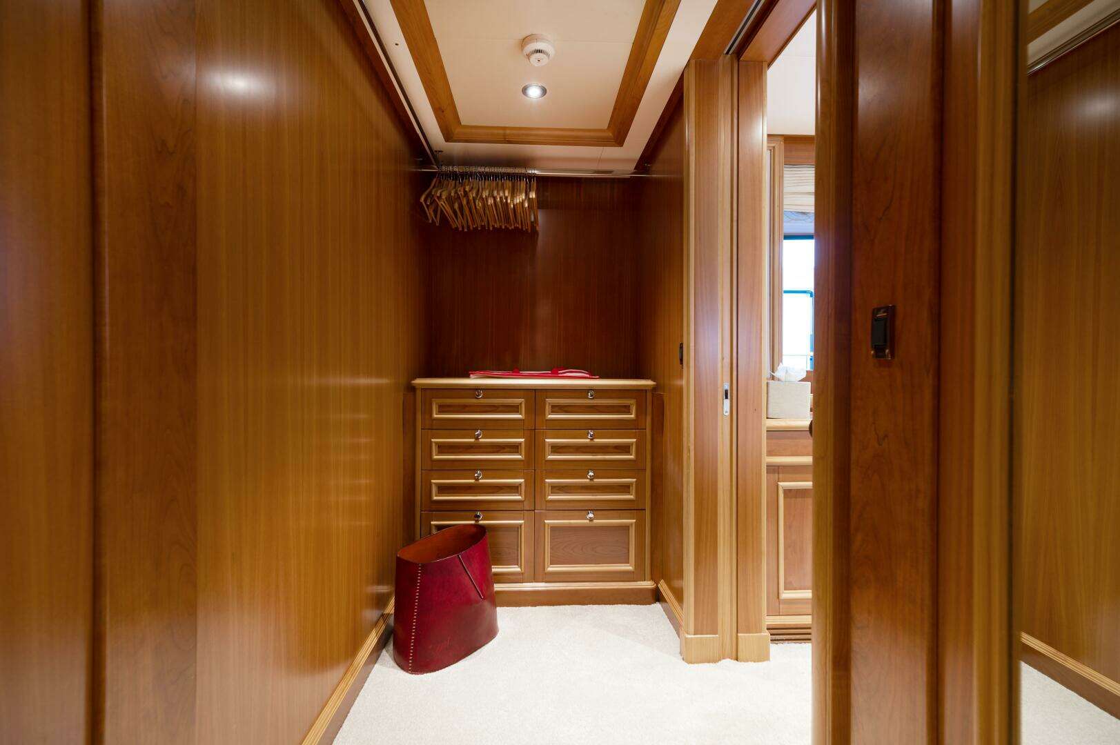 2007 CRN Pilothouse - Image 15