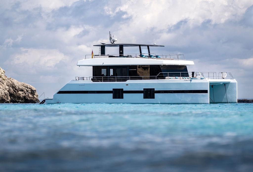 2017 Sunreef Supreme 68