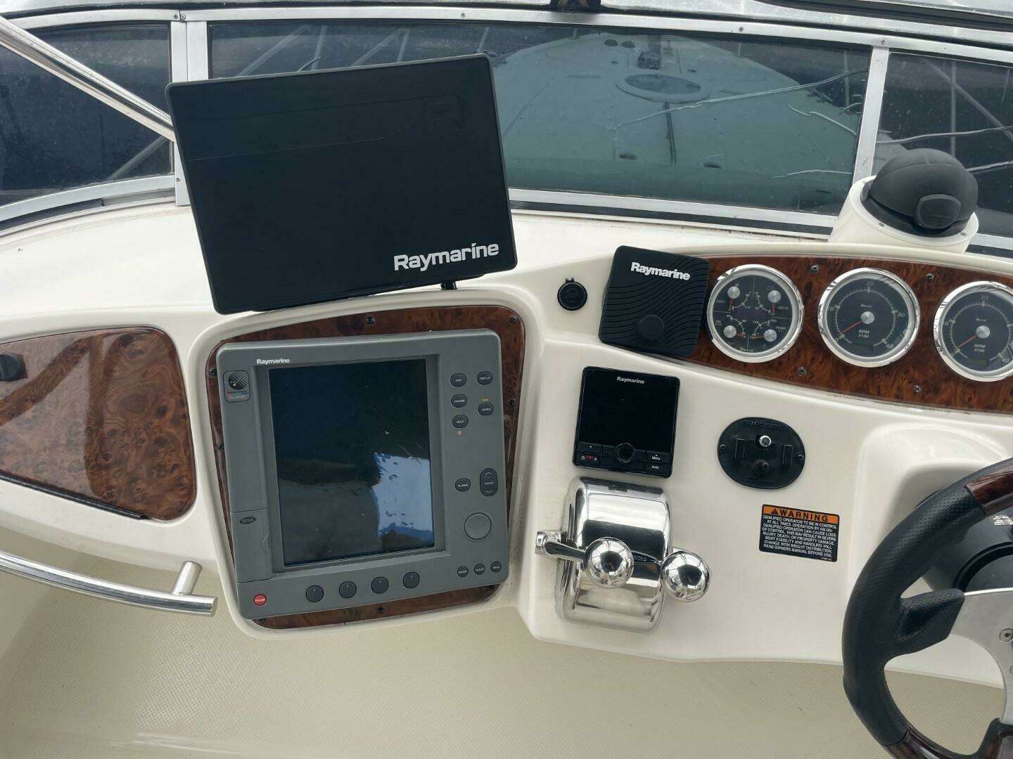 2004 Meridian 459 Motoryacht - Image 25