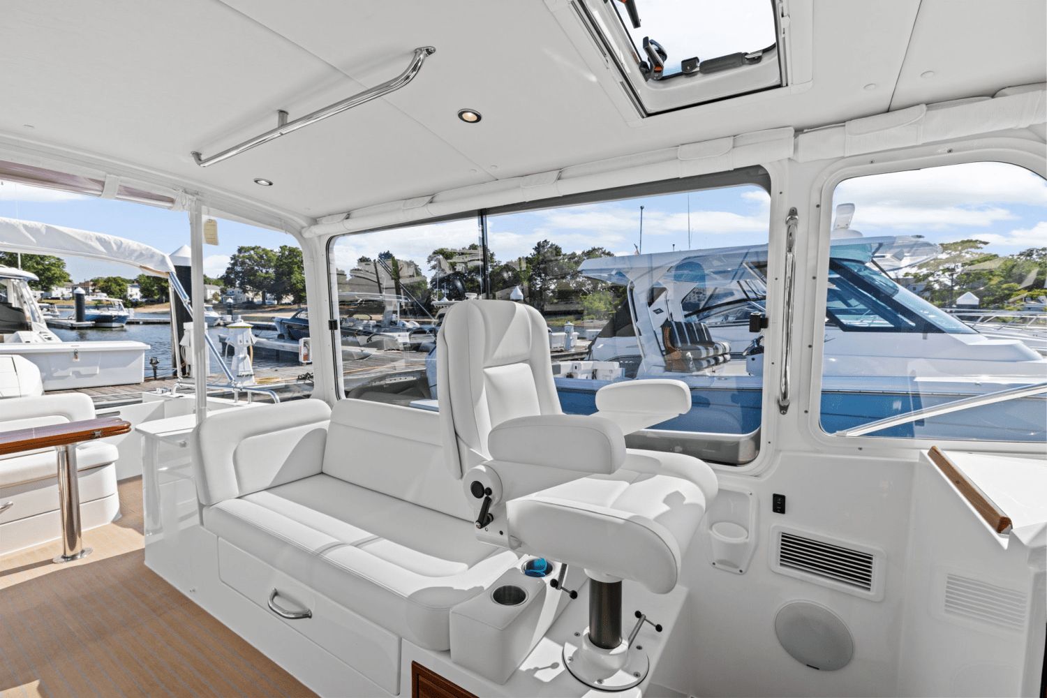 2025 MJM 35 - 23