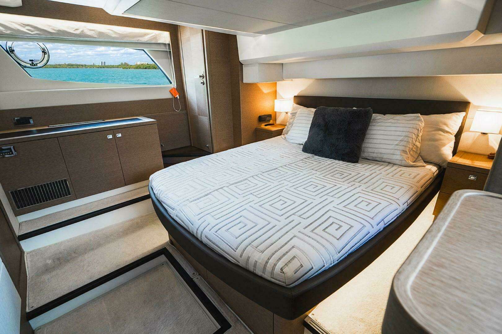 2018 Prestige 500S - Image 49