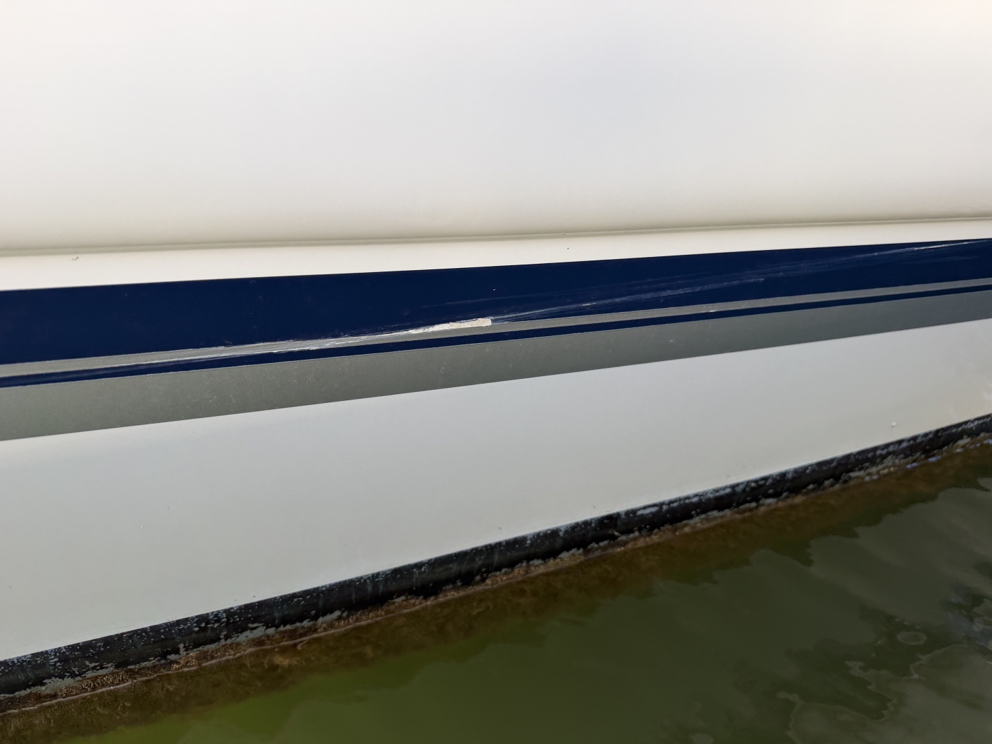 2007 Rinker 350 Express Cruiser - Image 117