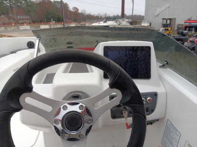 2024 Tahoe TAHOE T18 W/115 HP - 8
