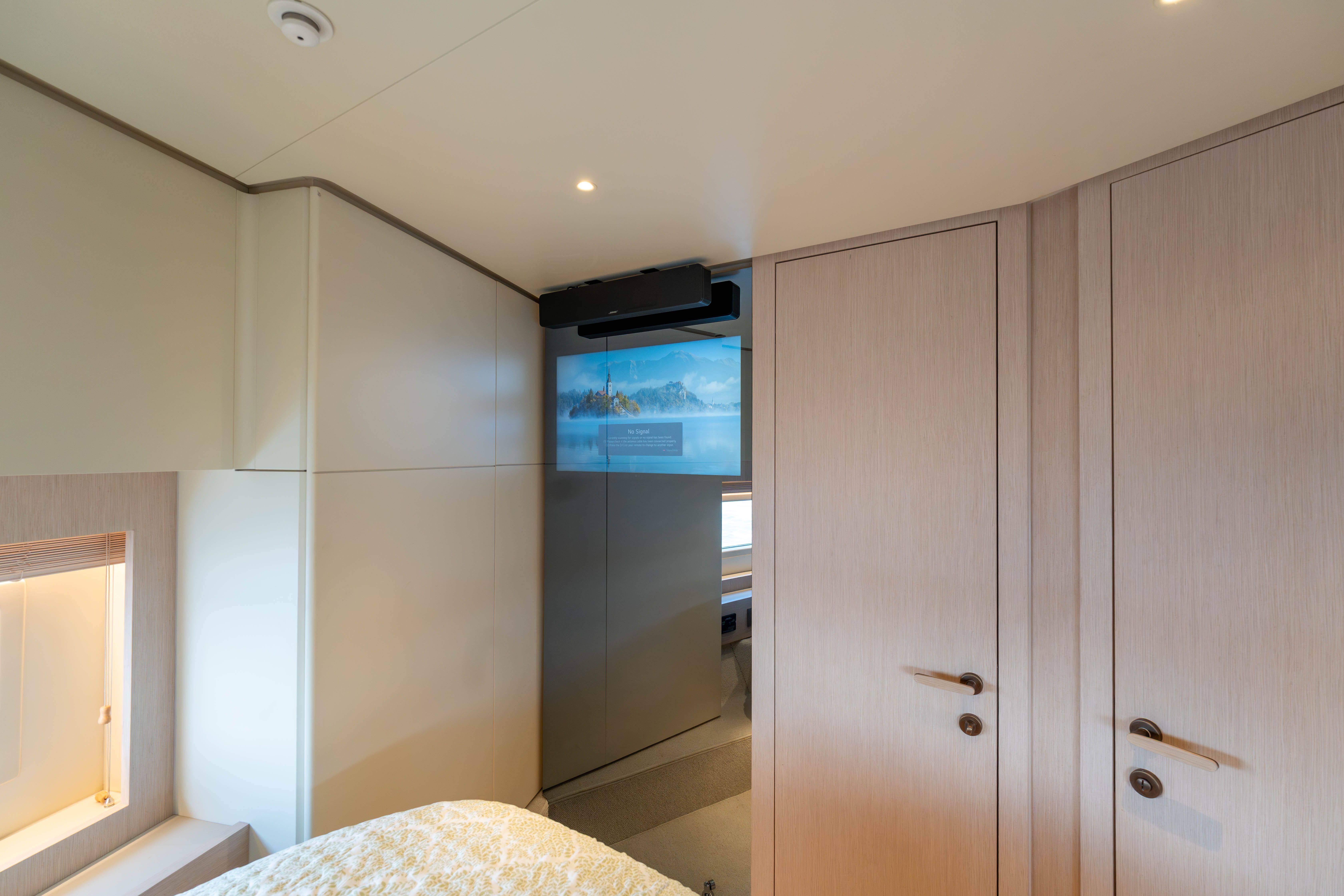 2025 Azimut Seadeck 6 - 53