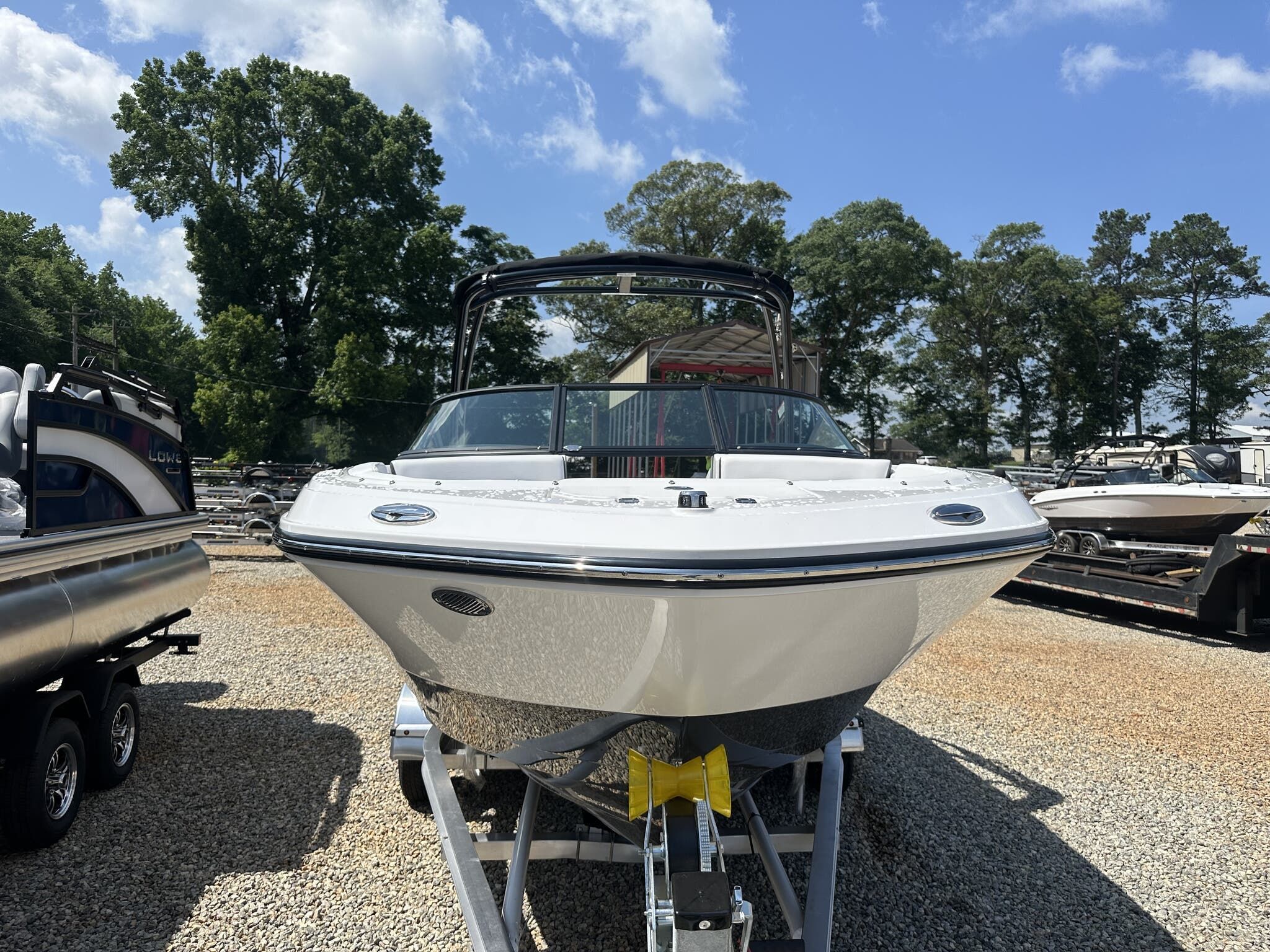 2025 Monterey M-22 - 18