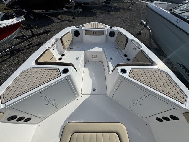 2026 Yamaha Boats 222 FSH Sport E - 14
