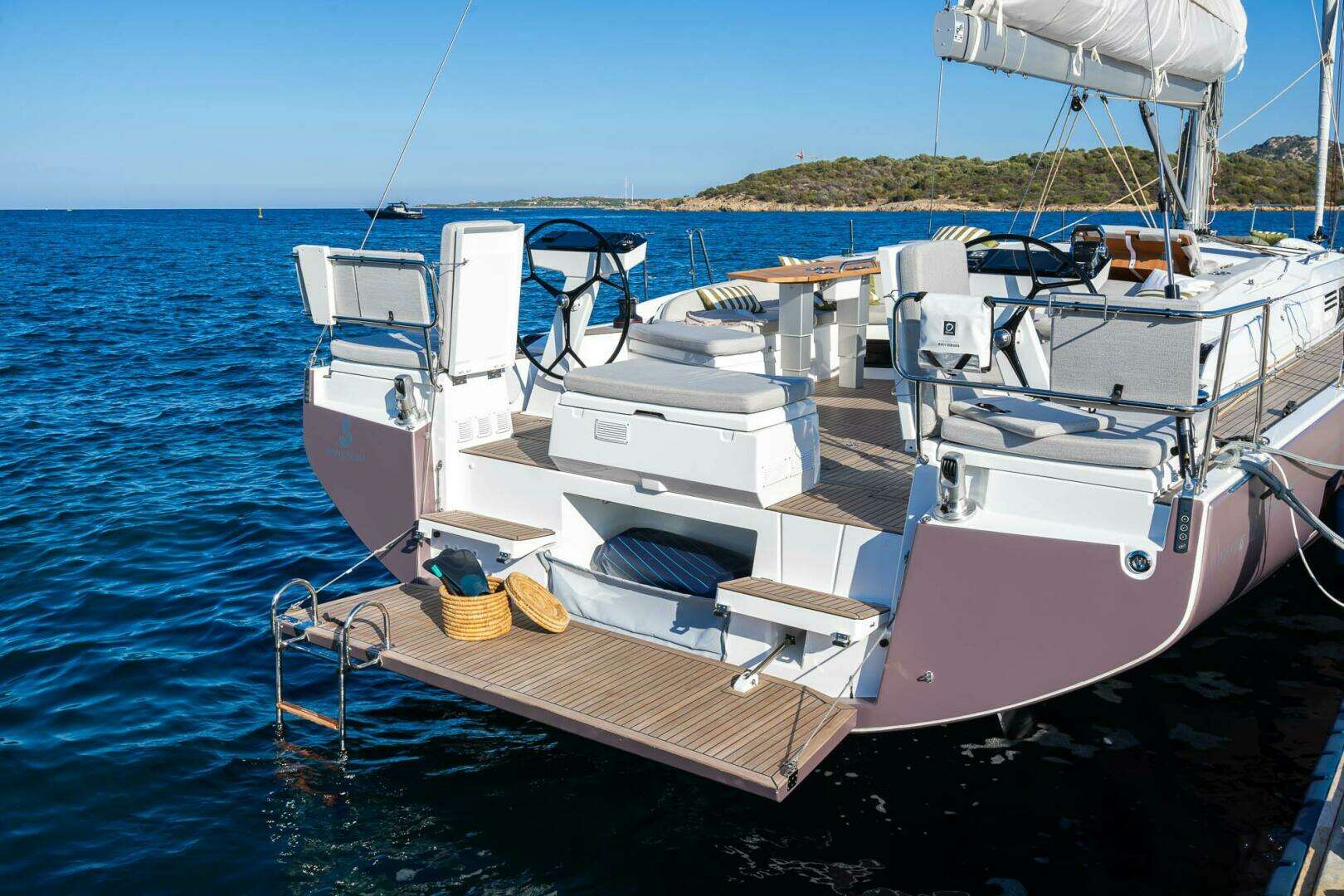 2026 Beneteau Oceanis 52 - Image 3