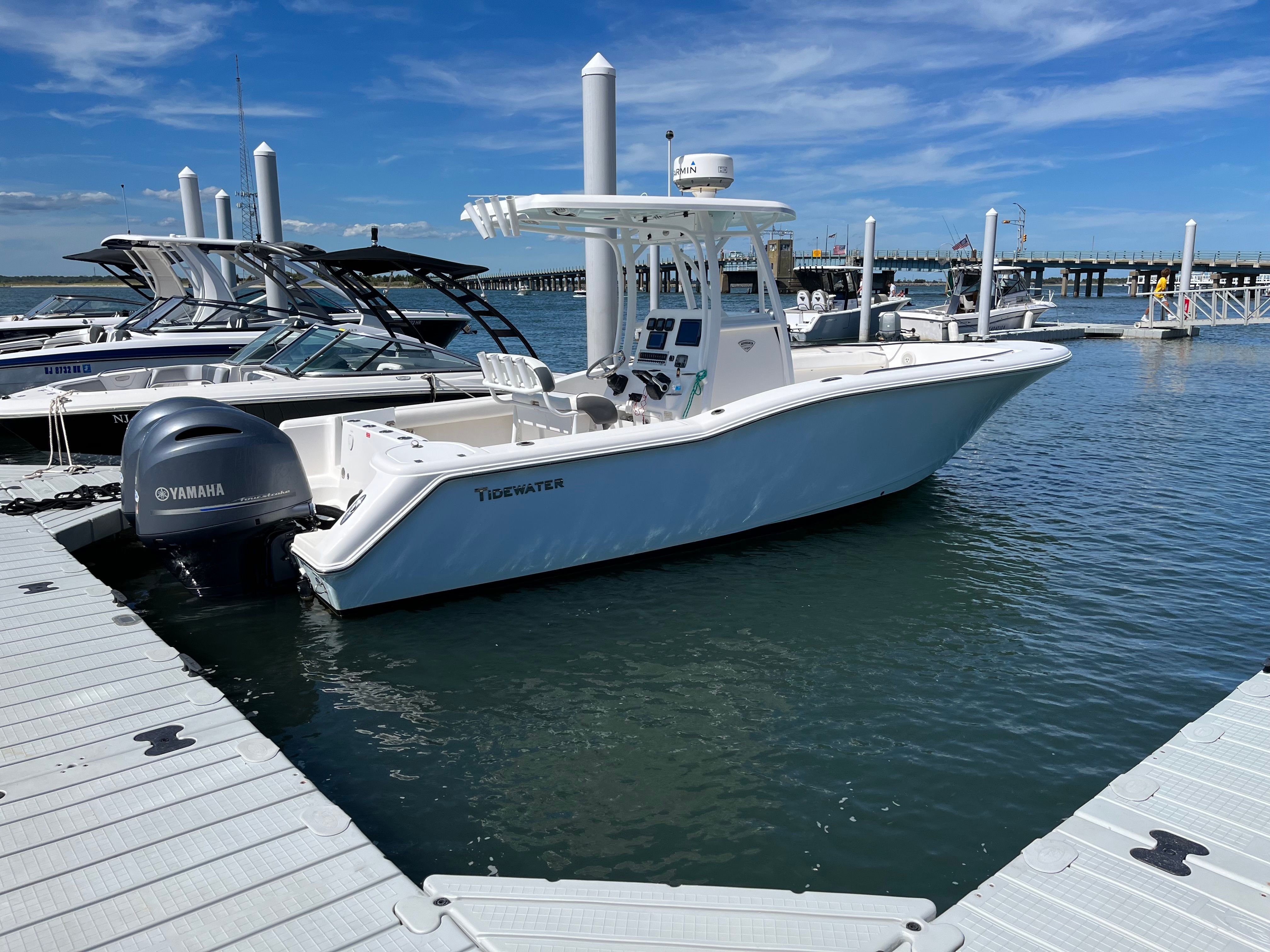 2015 Tidewater 250 Adventure