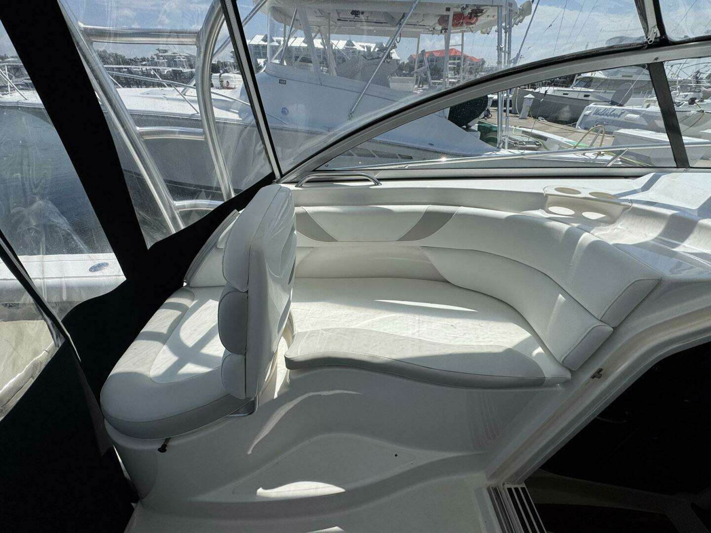 2011 Boston Whaler 305 Conquest - Image 26