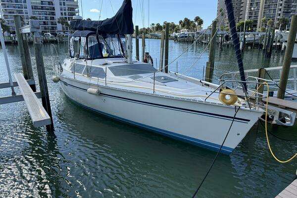 1991 Hunter Passage 42