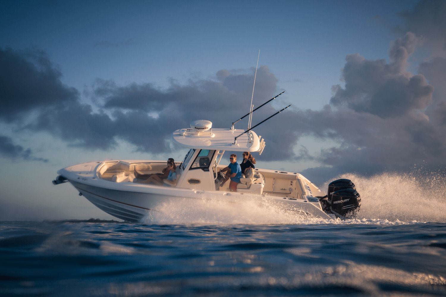 2026 Boston Whaler 280 Outrage - 39