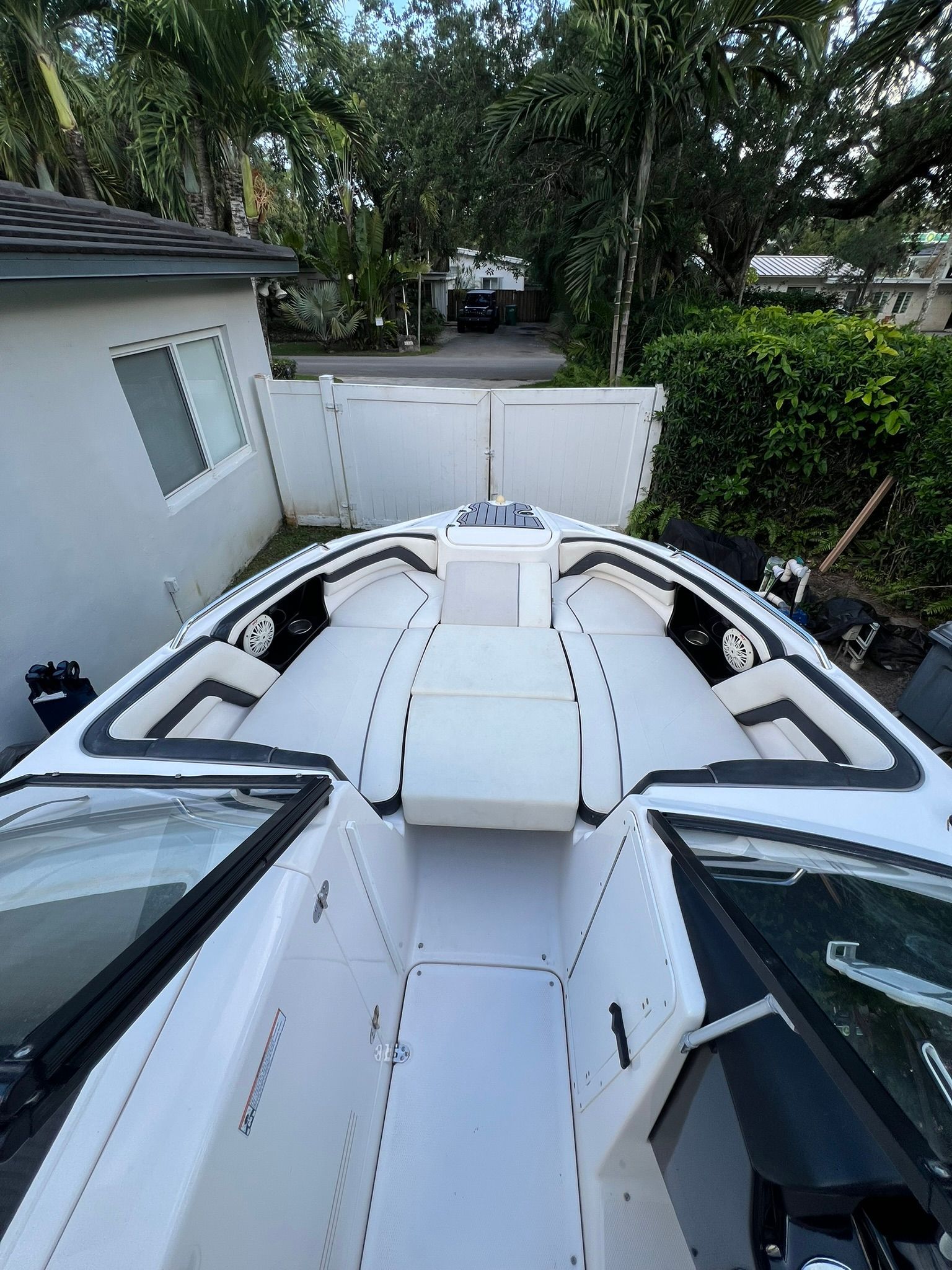 2016 Yamaha Boats AR240 - 36