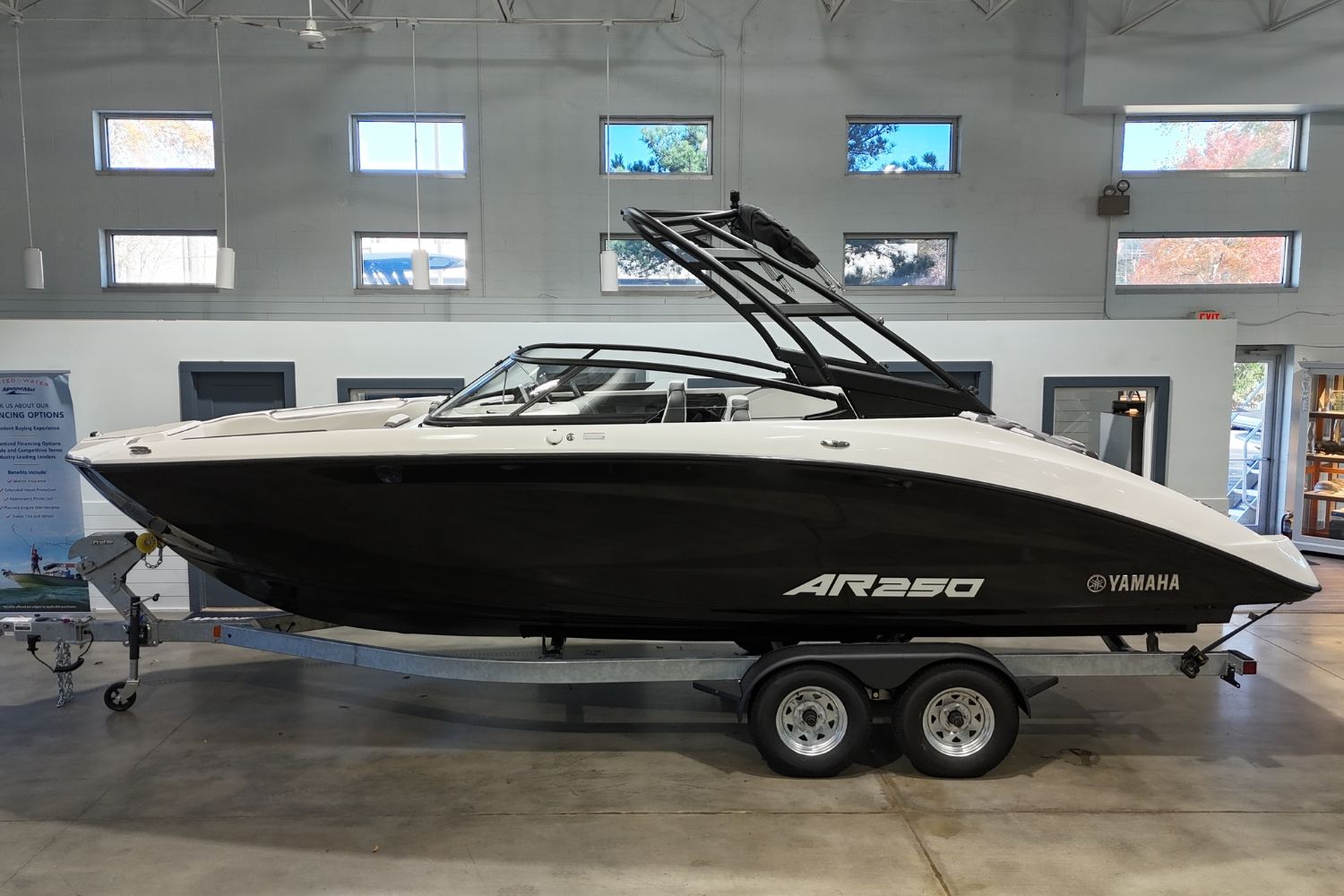 2026 Yamaha Boats AR250