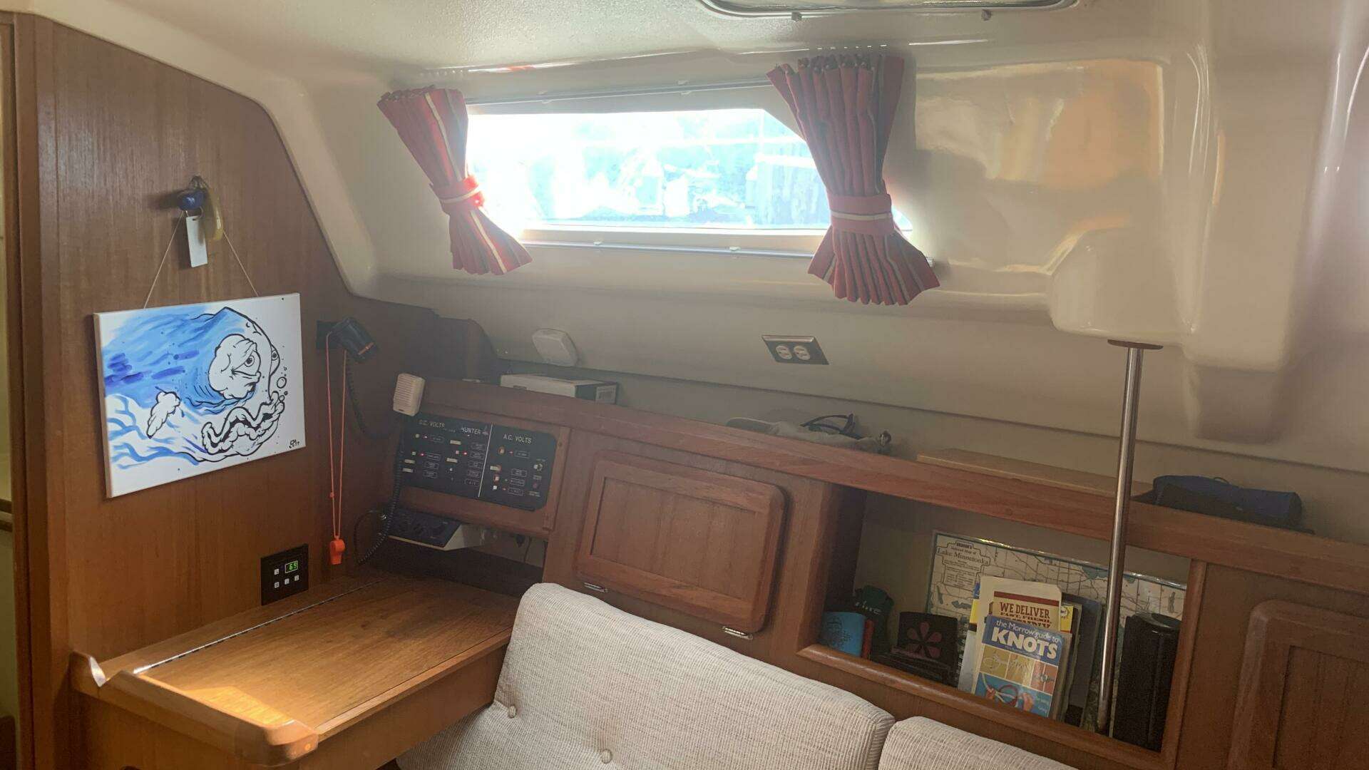 1991 Hunter 30 T - Image 27